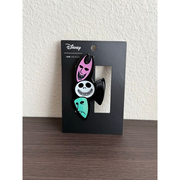 Disney Accessories - Disney The Nightmare Before Christmas Boogie's Boys Masks Figural Claw Hair Clip
